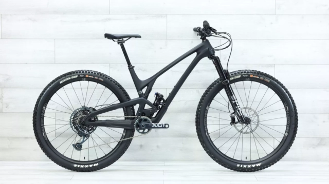 USED - 2022 Evil Following V3 X01 i9 Hydra Mountain Bike - Medium