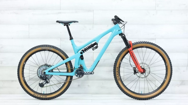 USED - 2021 Yeti SB140 Turq X01 AXS Mountain Bike - Large