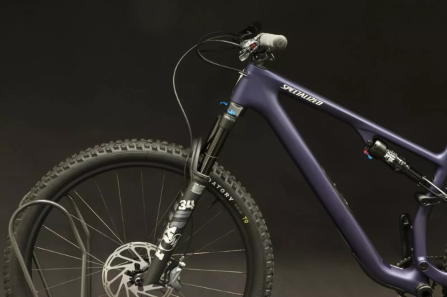 USED - 2024 Specialized Epic 8 EVO Comp 29" Carbon FSR Bike L Large Blue Onyx Demo - Image 3