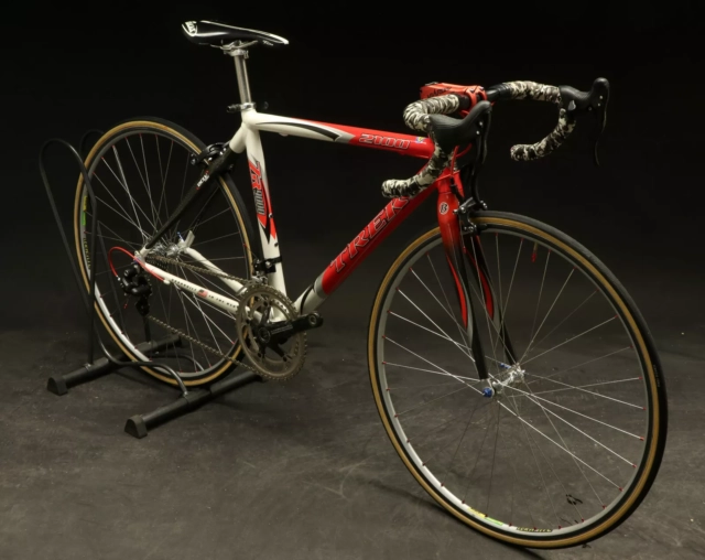 USED - 2005 Trek 2100 ZR9000 Road Bicycle 50cm Campagnolo 10 Speed Mavic - Image 3