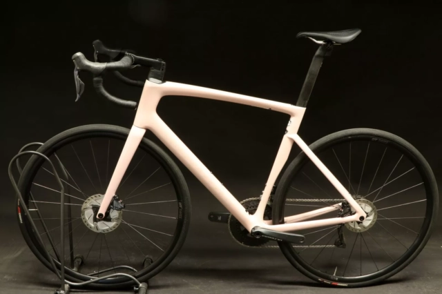 USED - 2021 Specialized Tarmac SL7 Expert UDi2 11s Carbon Bike 58cm Blush Pink Demo - Image 3