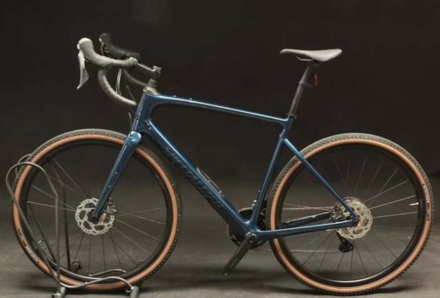 USED - 2023 Specialized Diverge Comp Carbon 58cm GRX R810 11s Deep Lake Teal Demo - Image 3