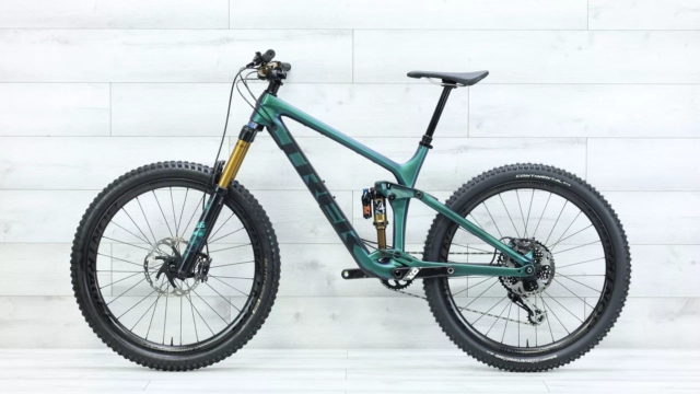 USED - 2020 Trek Remedy 9.9 Mountain Bike - Medium - Image 2