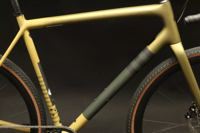 USED - 2023 Specialized Crux Expert Carbon 58cm SRAM XPLR eTap AXS Gold Floor Demo - Image 2