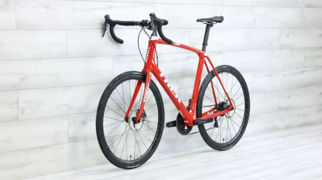 USED - 2019 Trek Domane SLR 7 Disc Road Bike - 62cm - Image 3