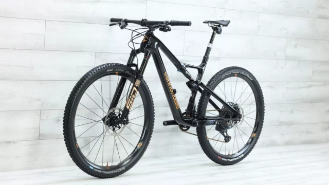 USED - 2022 Cannondale Scalpel Hi-MOD Ultimate Mountain Bike - Large - Image 3