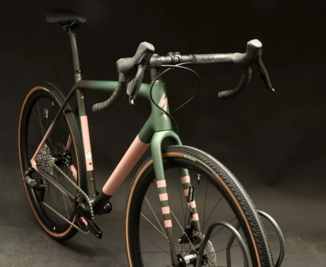 USED - 2024 Specialized Crux Expert Carbon 56cm SRAM XPLR eTap AXS 12s Cypress Flr Demo - Image 2