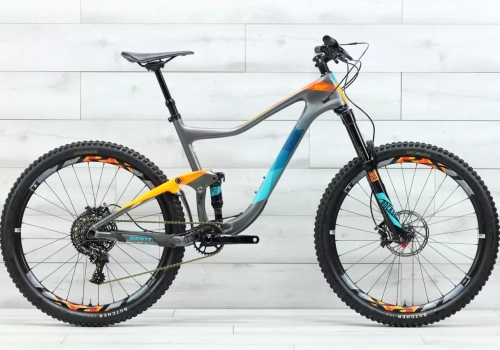 2017 Giant Trance Advanced 2 Mountain Bike - Large