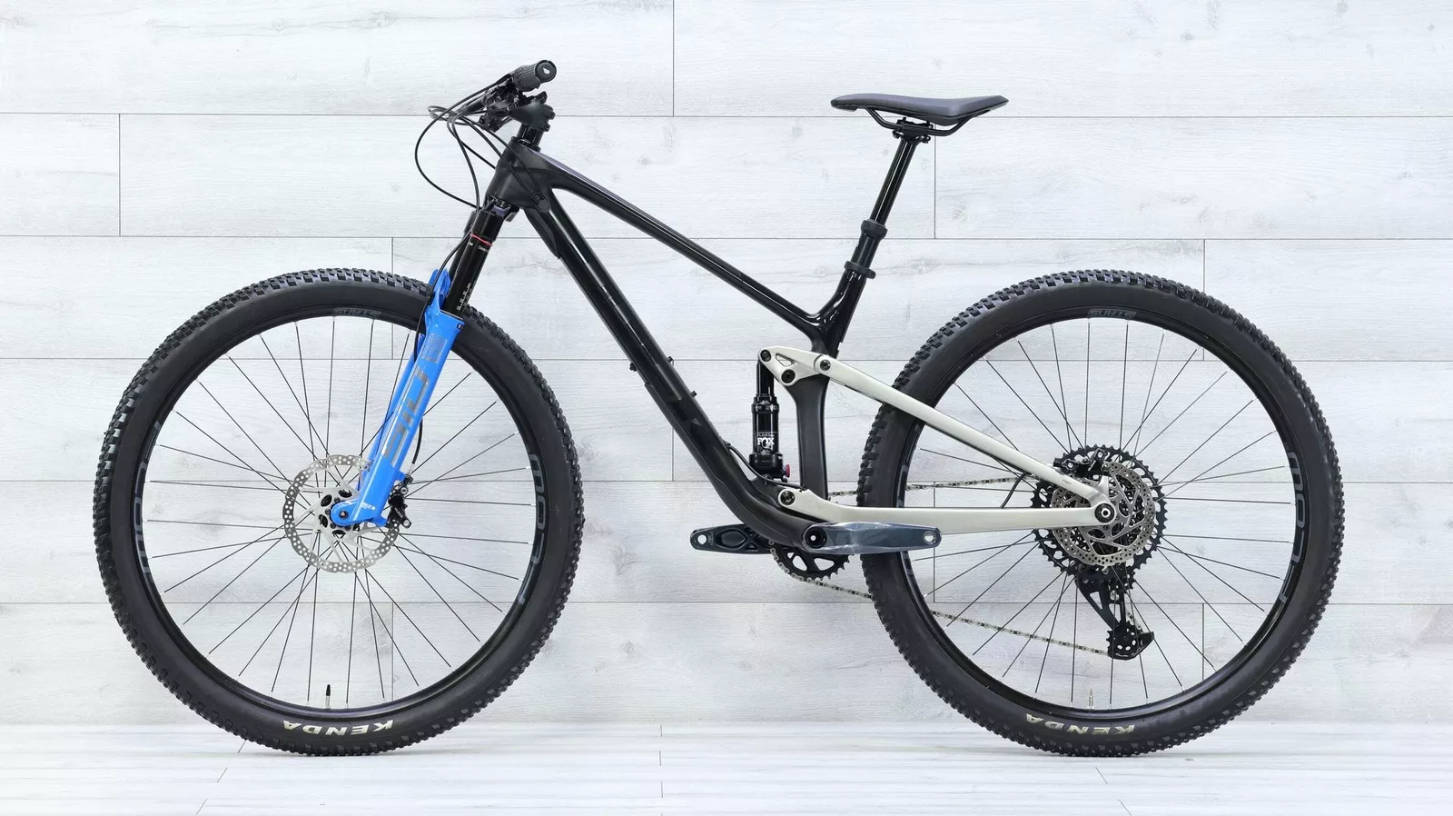 2021 Trek Top Fuel 9 Mountain Bike - Medium - Image 2